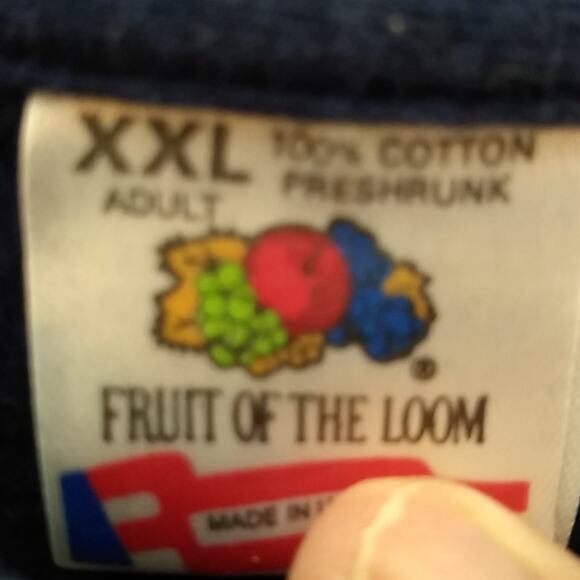 Fruit of the Loom Men's American flag XXL T-shirt. Patriotic. 4th of July. - Picture 2 of 6